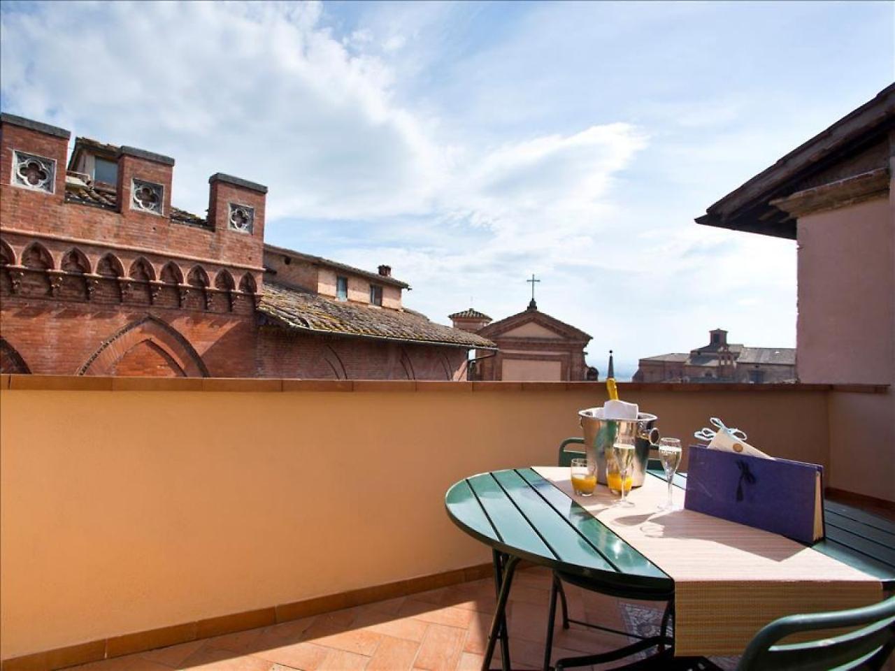 Siena Romantica Exteriör bild